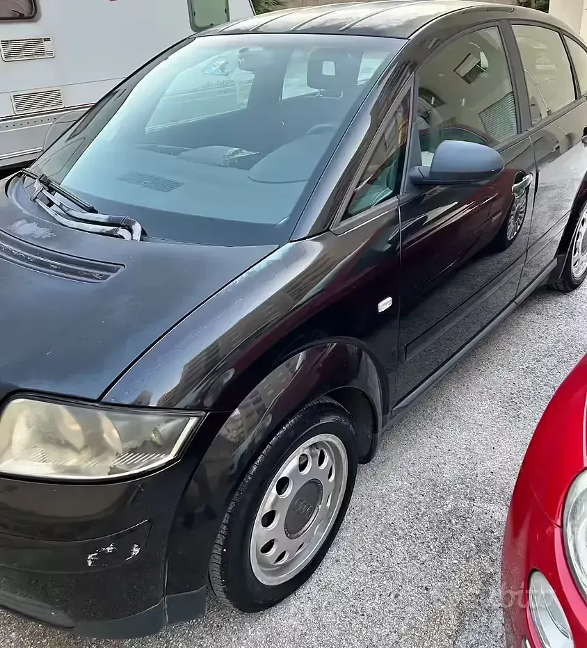 Usata Audi A2 75 CV (55 kW) 2001 Nero Utilitaria
