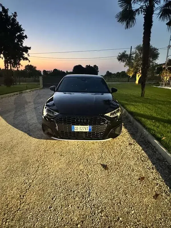 Usata Audi A3 Advanced 116 CV (85 kW) 2021 Nero Berlina
