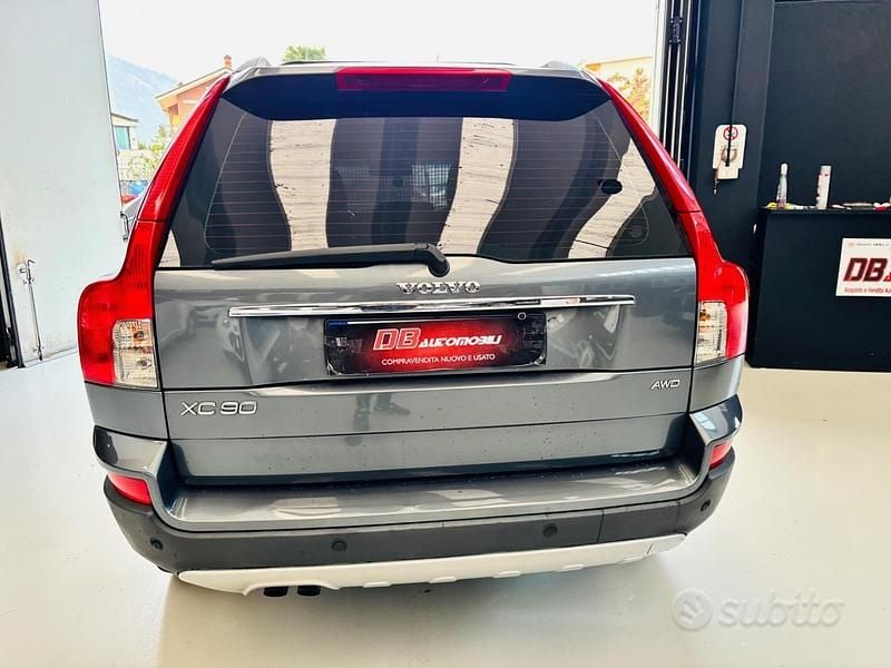 Usata Volvo XC90 Executive 185 CV (136 kW) 2008 Grigio SUV