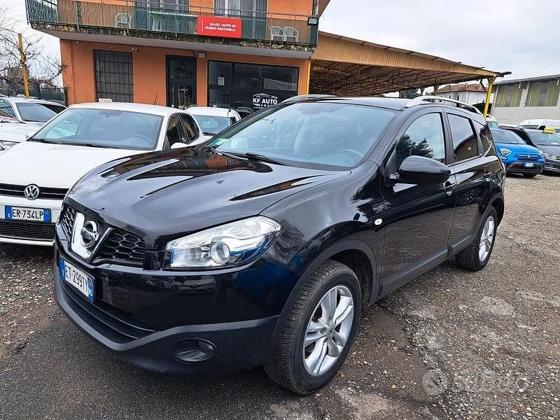 Usata Nissan Qashqai +2 Acenta 110 CV (80 kW) 2014 Nero SUV