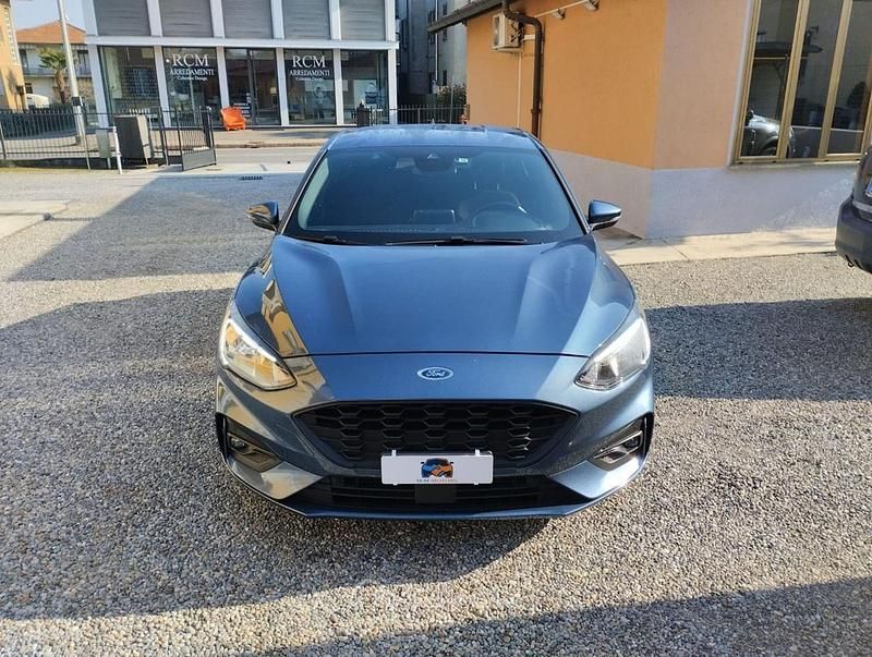 Usata Ford Focus ST-Line 125 CV (91 kW) 2020 Blu Berlina