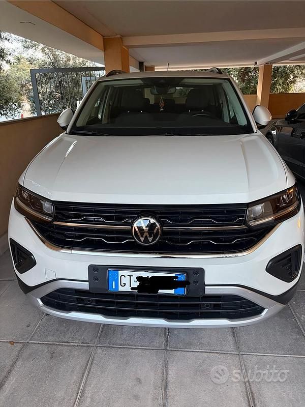 Grigio Usata 2024 VW T-Cross Edition SUV | 20.000 € (Buon prezzo) - Immagine 1/4