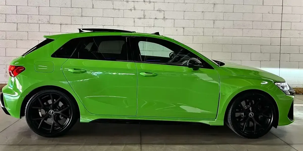 Usata Audi RS3 Ambiente 400 CV (294 kW) 2025 Verde Berlina