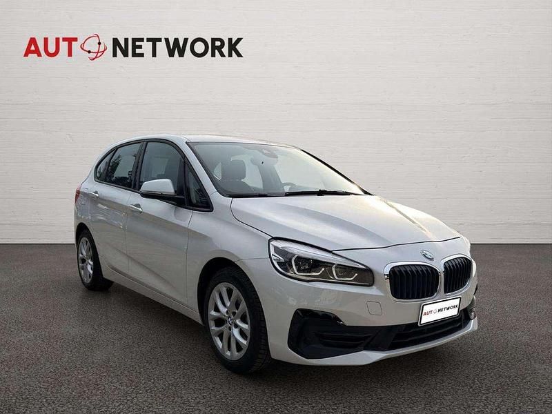 Usata BMW 225 Active Tourer iPerformance 125 CV (91 kW) 2021 Bianco Monovolume