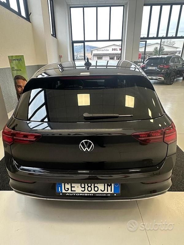Usata VW Golf VIII Style 150 CV (110 kW) 2021 Nero Berlina