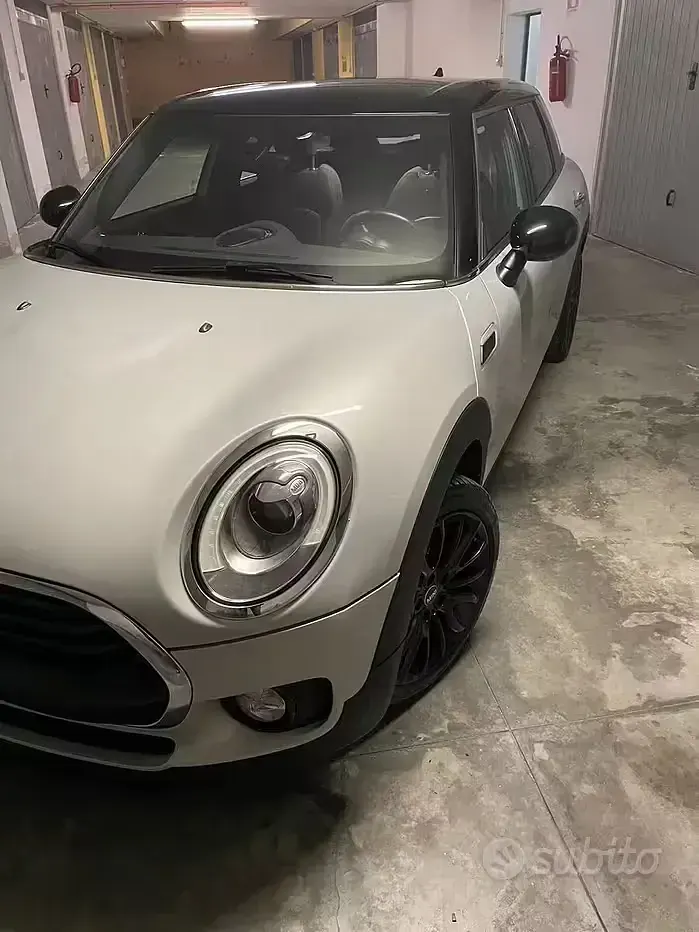Usata Mini Cooper D 150 CV (110 kW) 2018 Grigio Utilitaria