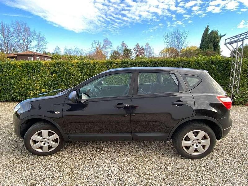 Usata Nissan Qashqai 360º 110 CV (80 kW) 2013 Nero SUV