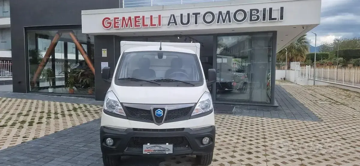 Usata Piaggio Porter 102 CV (75 kW) 2024 Bianco