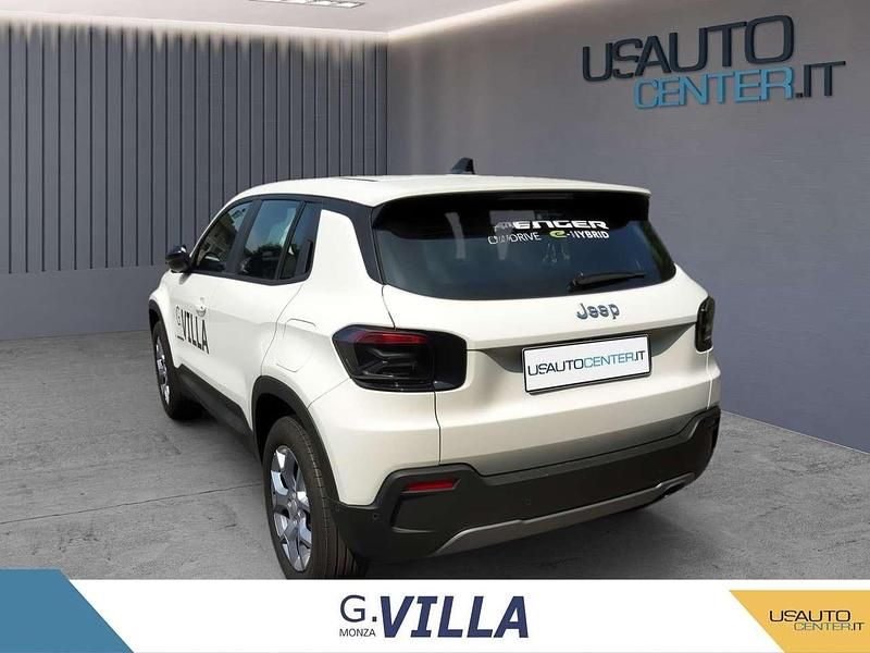 Usata Jeep Avenger Altitude 101 CV (74 kW) 2025 Bianco SUV