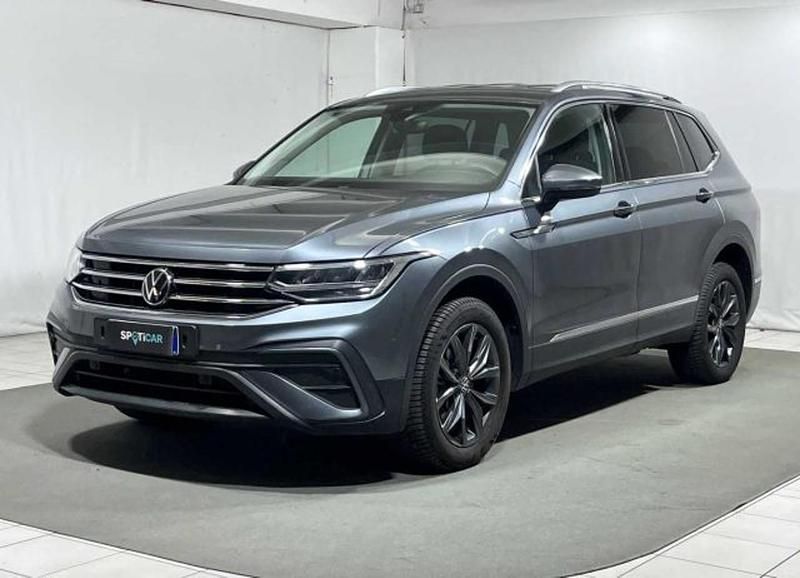 Usata VW Tiguan Life 150 CV (110 kW) 2023 Grigio SUV