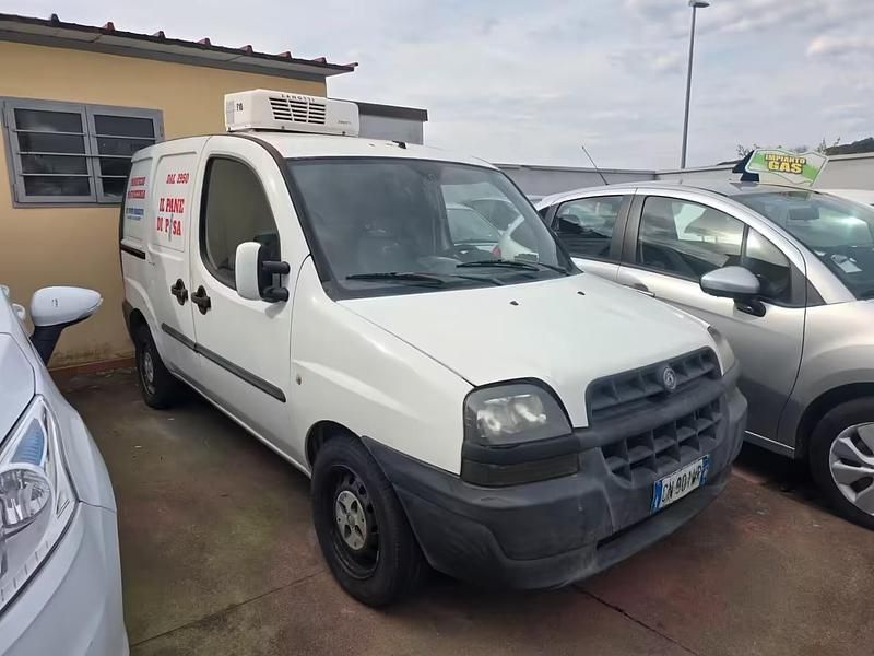 Usata Fiat Doblò Active 104 CV (76 kW) 2005 Bianco Monovolume