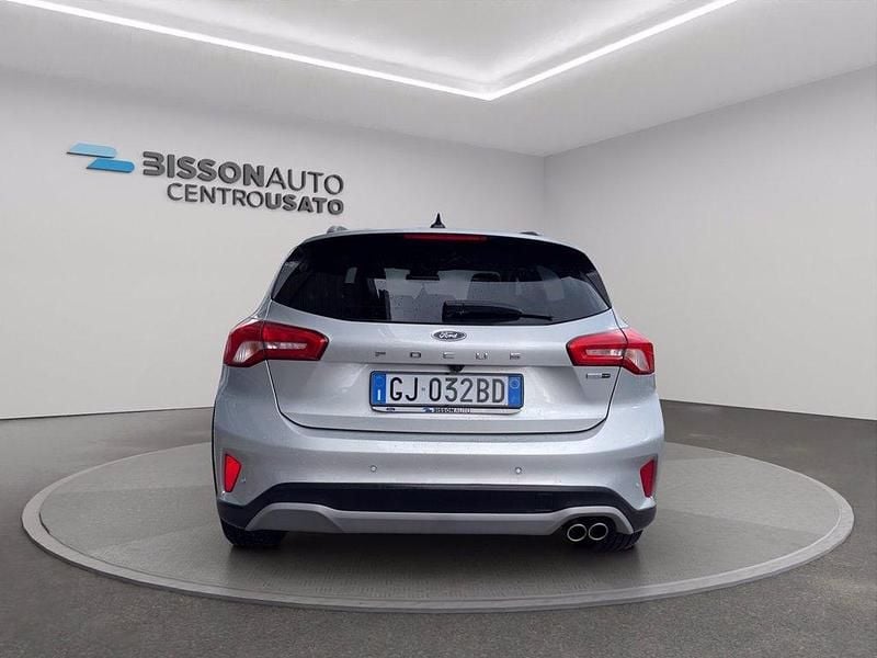 Usata Ford Focus Active 125 CV (91 kW) 2022 Argento metallizzato SUV