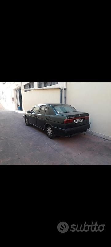 Usata Alfa Romeo 155 141 CV (103 kW) 1992 Verde Berlina