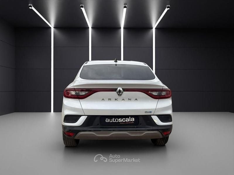 Usata Renault Arkana Intens 145 CV (106 kW) 2022 Bianco SUV