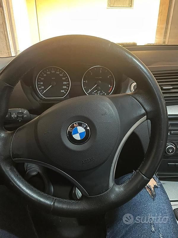 Usata BMW 116 116 CV (85 kW) 2009 Nero Utilitaria