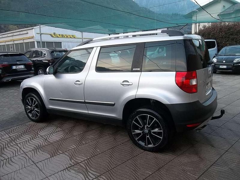 Usata Skoda Yeti Adventure 110 CV (80 kW) 2013 Argento SUV