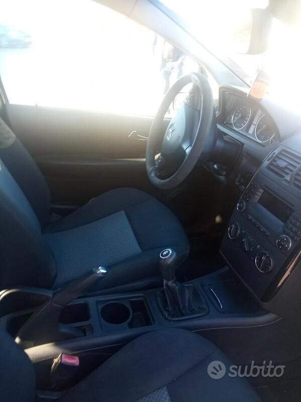 Usata 2007 Mercedes A200 | 1800 € - Immagine 1/4