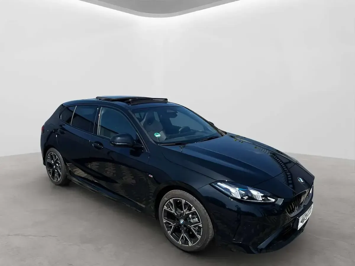 Usata BMW 118 M Sport 150 CV (110 kW) 2025 Nero Utilitaria