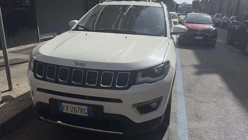 Usata Jeep Compass Limited 140 CV (102 kW) 2019 Bianco SUV