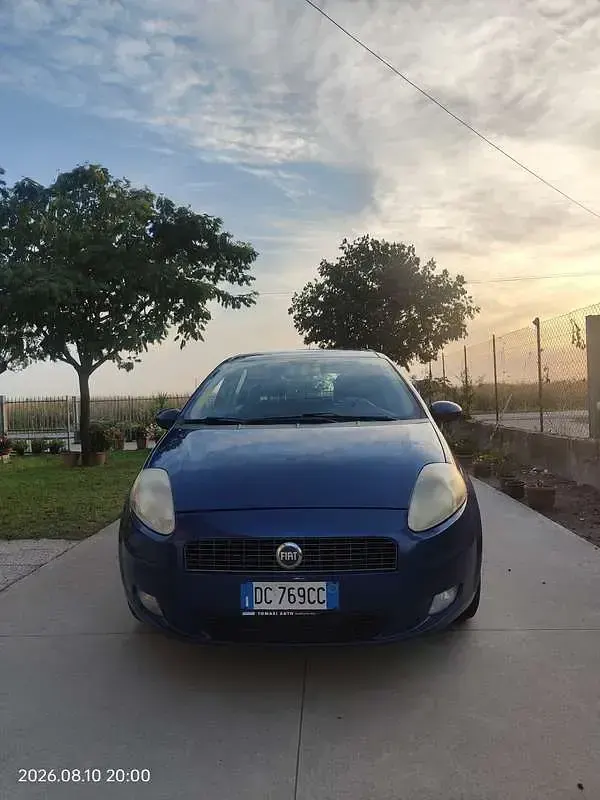 Usata Fiat Punto 73 CV (53 kW) 2006 Bluazzurro Utilitaria