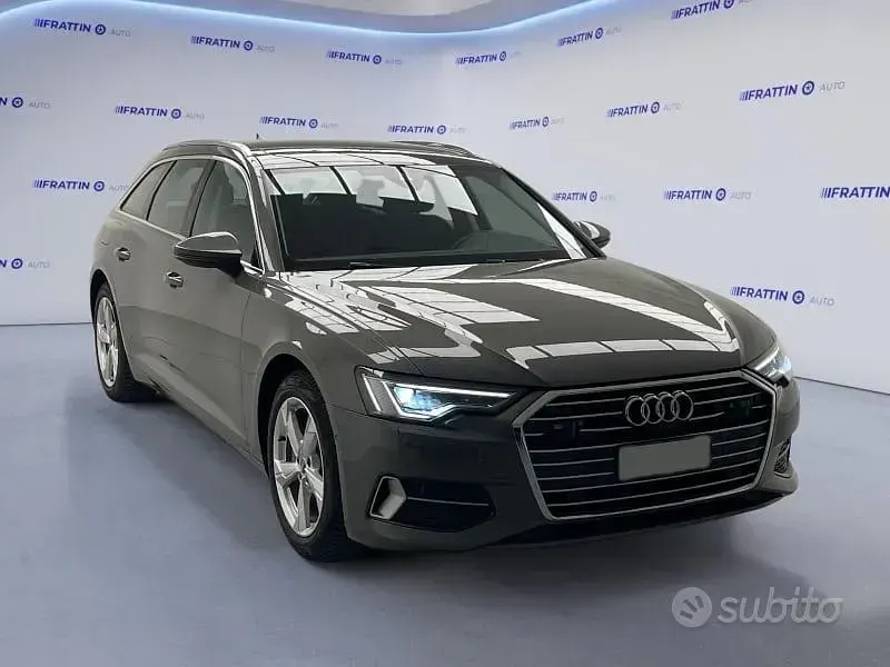 Usata Audi A6 Business 204 CV (150 kW) 2023 Grigio scuro Station wagon