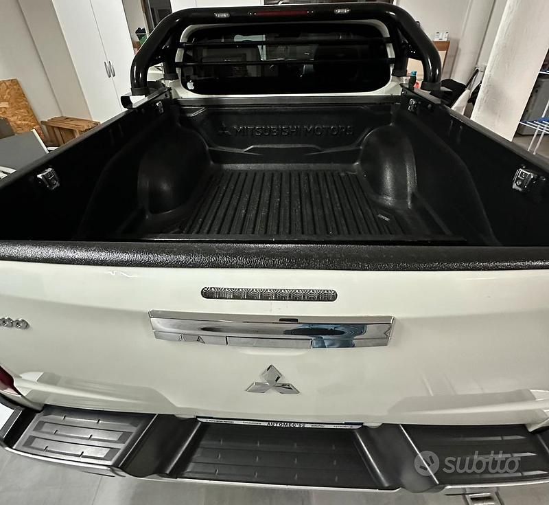 Usata Mitsubishi L200 2021 Pick-up