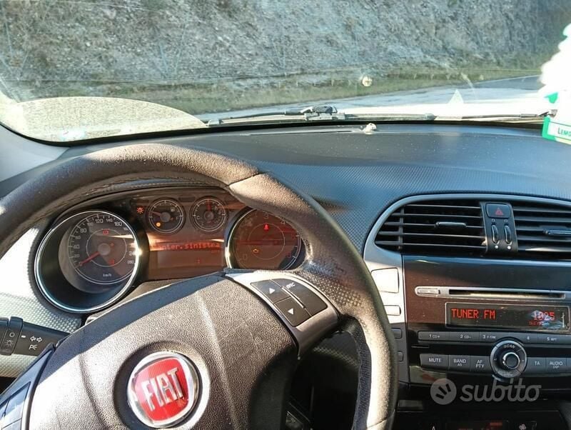 Usata Fiat Bravo 103 CV (75 kW) 2009 Utilitaria