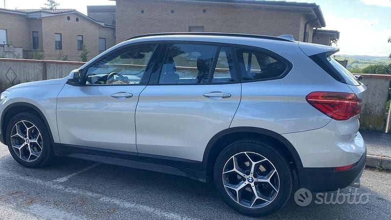 Usata BMW X1 143 CV (105 kW) 2018 Grigio SUV