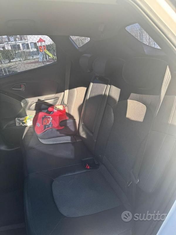 Usata Hyundai ix35 115 CV (84 kW) 2013 Bianco SUV