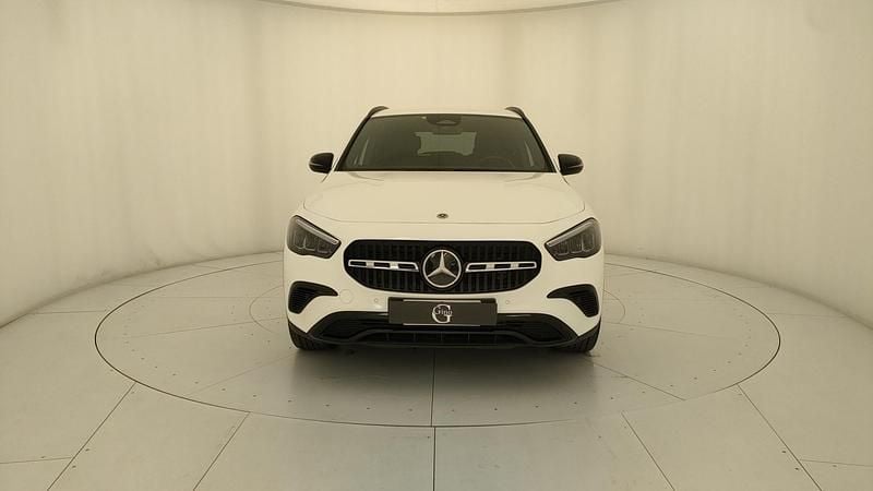Usata Mercedes GLA200 Advanced Plus 150 CV (110 kW) 2024 Bianco SUV