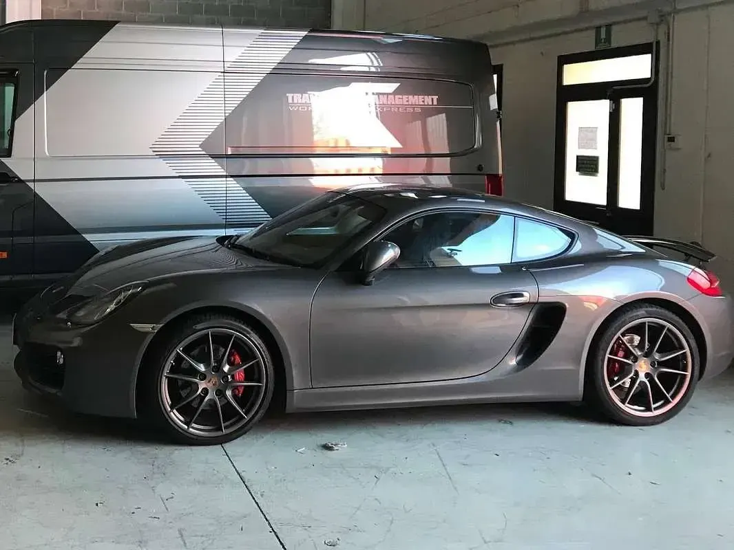 Usata Porsche Cayman 325 CV (239 kW) 2015 Grigio Coupé