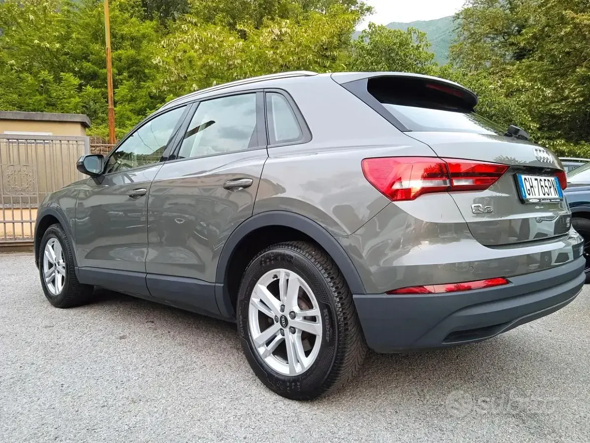 Usata Audi Q3 Advanced 150 CV (110 kW) 2021 Grigio SUV