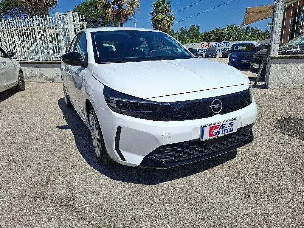 Usata Opel Corsa S 75 CV (55 kW) 2024 Bianco Utilitaria