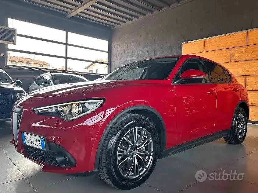 Usata Alfa Romeo Stelvio 150 CV (110 kW) 2018 Rosso SUV