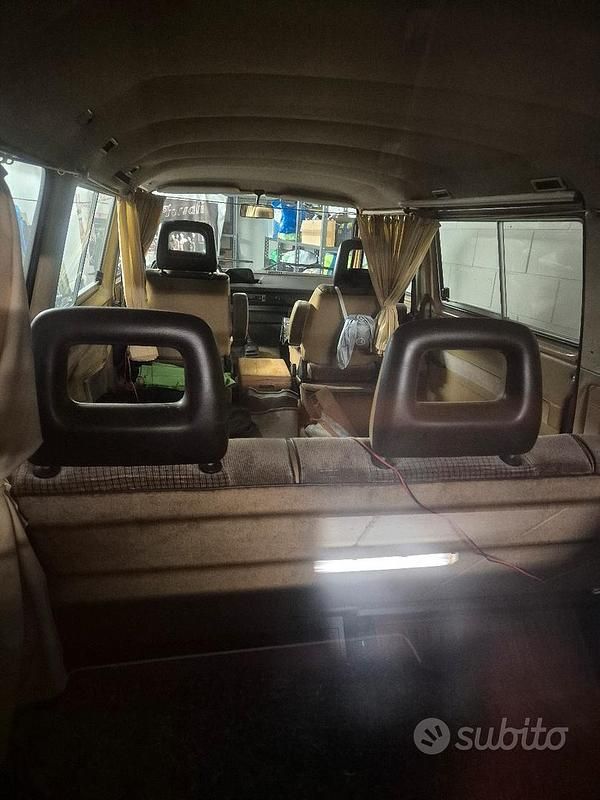 Usata VW Caravelle 1987 Marrone Monovolume