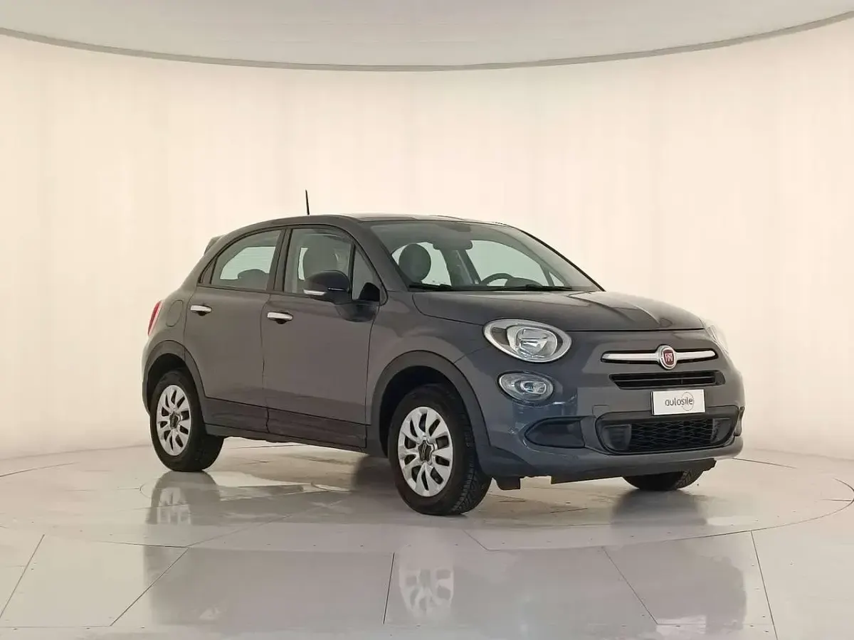 Usata Fiat 500X Pop 110 CV (80 kW) 2016 Grigio moda SUV