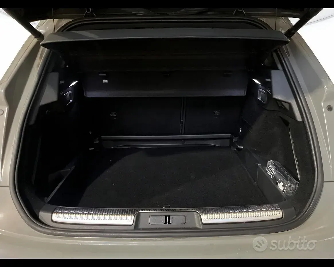 Usata DS Automobiles DS7 Crossback Performance 131 CV (96 kW) 2023 Grigio SUV