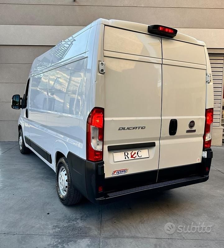 Usata Fiat Ducato 130 CV (95 kW) 2020 Bianco Furgone