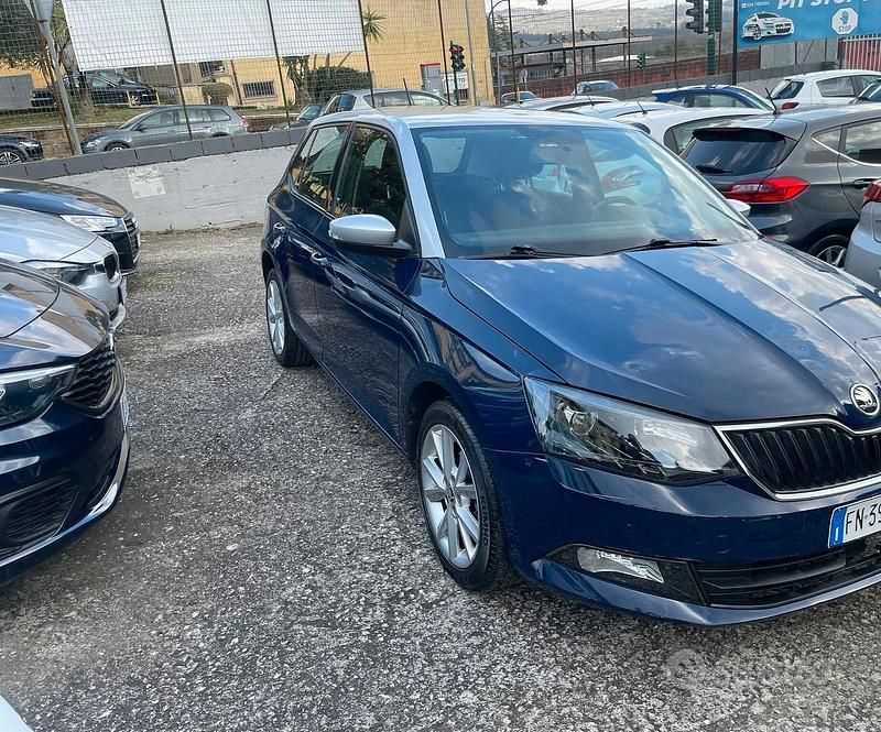 Usata Skoda Fabia 90 CV (66 kW) 2018 Blu Berlina