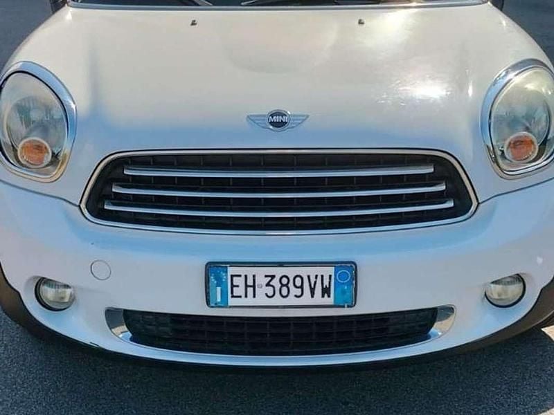 Bianco Usata 2011 Mini One Countryman SUV | 4990 € (Buon prezzo) - Immagine 1/4
