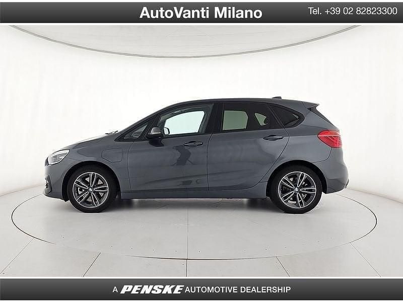 Usata BMW 225 Active Tourer iPerformance 224 CV (164 kW) 2021 Grigio Monovolume