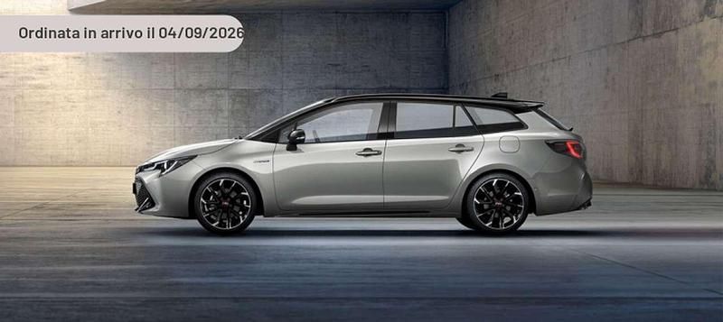 Nuova Toyota Corolla Sport 140 CV (102 kW) 2025 Argento Station wagon