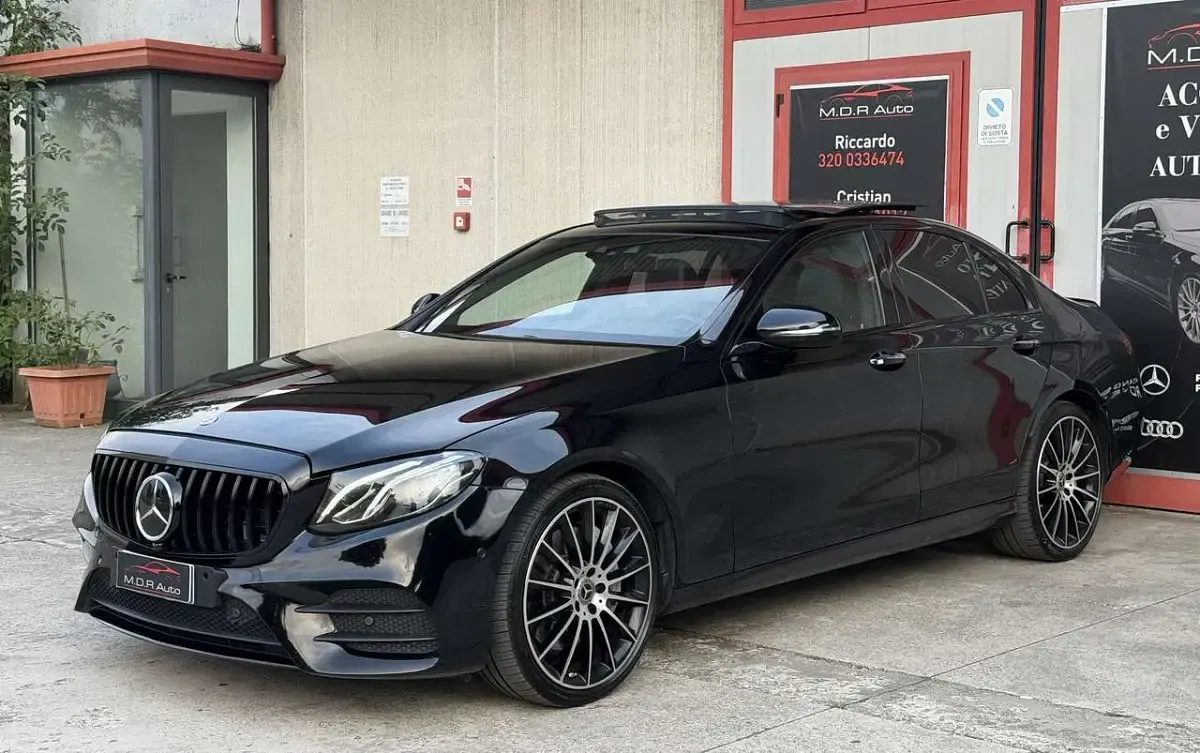 Usata Mercedes E400 Premium Plus 340 CV (250 kW) 2019 Nero Berlina