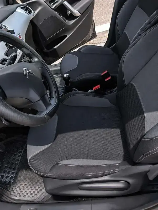 Usata Citroën C3 Attraction 68 CV (50 kW) 2012 Grigio Berlina