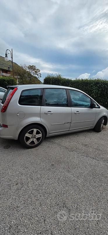 Usata Ford C-MAX Titanium 110 CV (80 kW) 2008 Monovolume