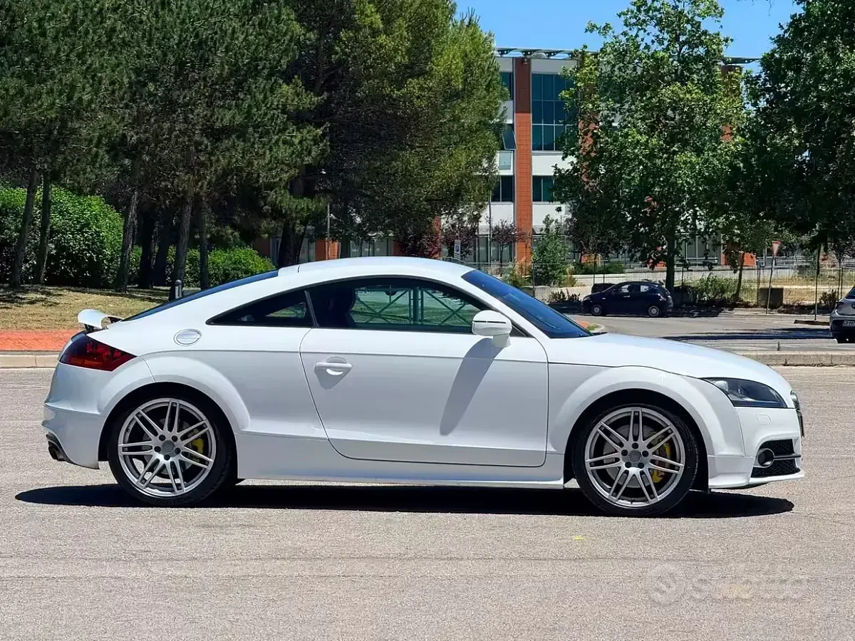 Usata Audi TTS 272 CV (200 kW) 2011 Bianco Coupé