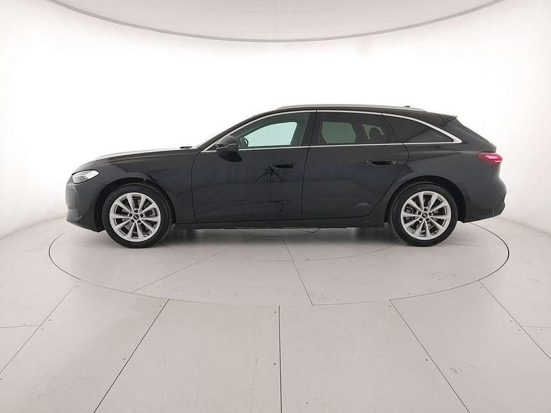 Usata Audi A5 Business 204 CV (150 kW) 2025 Nero mito metallizzato Station wagon