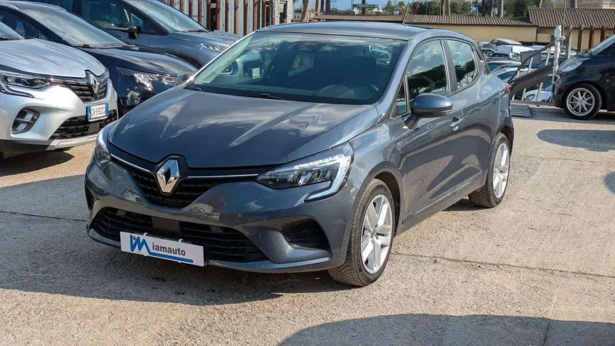 Usata Renault Clio V Business 90 CV (66 kW) 2022 Grigio Berlina