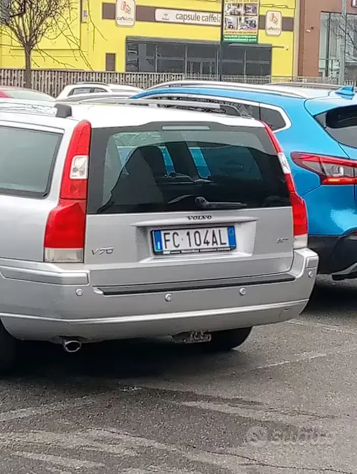 Usata Volvo V70 179 CV (131 kW) 2007 Grigio Station wagon