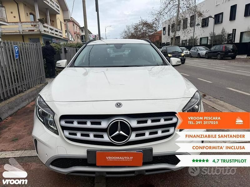 Usata Mercedes GLA180 Business 109 CV (80 kW) 2018 SUV